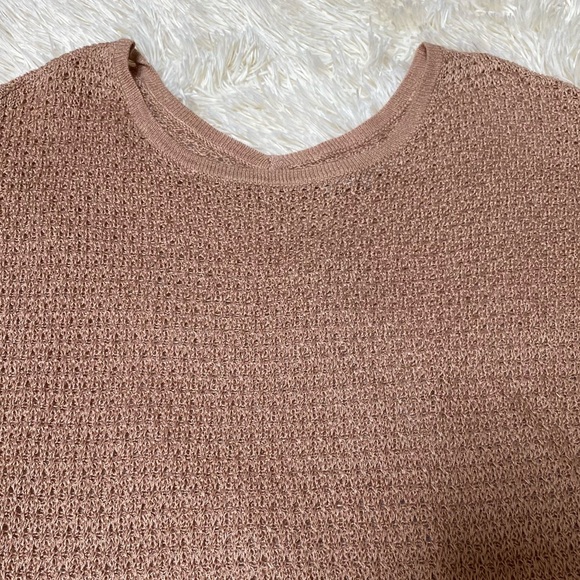 EUC Ann Taylor Loft Top - Picture 4 of 4